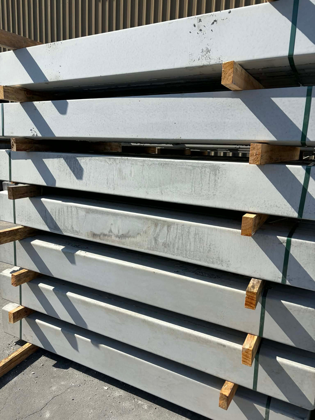 Concrete Sleeper Smooth Grey SECONDS