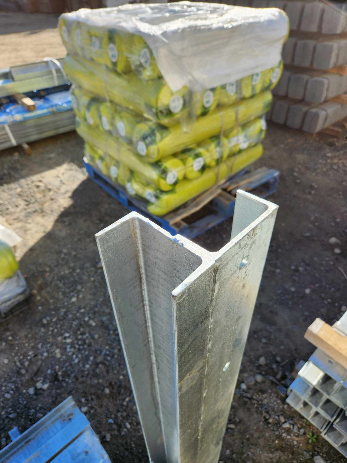90 degree corner post left