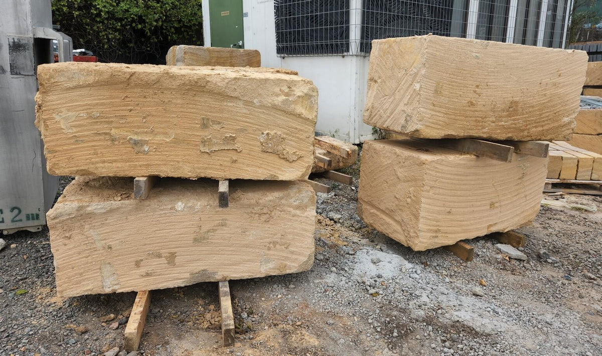 A grade sandstone retaining wall